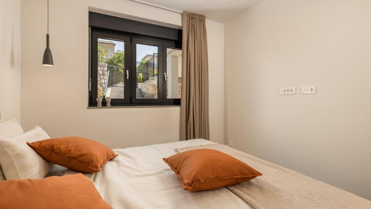 Apartments Villa Frankola With Swimming Pool Crikvenica Exterior photo